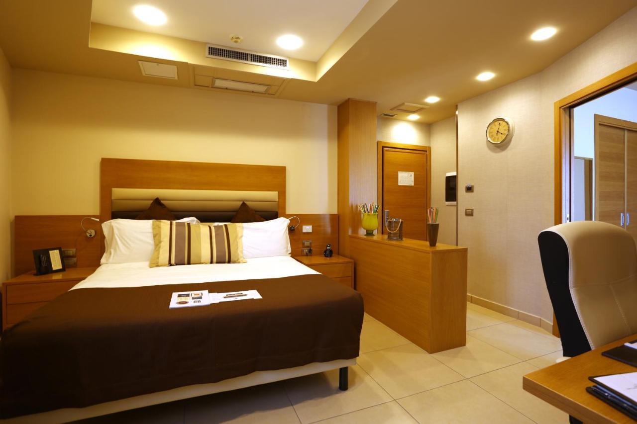 Hotel Agora Sure Hotel Collection By Best Western ลาโกปาเตรีย ภายนอก รูปภาพ